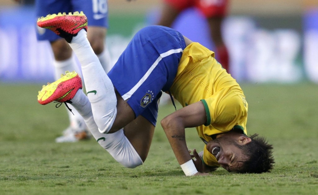 neymar-diving-and-rolling-over-his-own-body-1404315013 ...